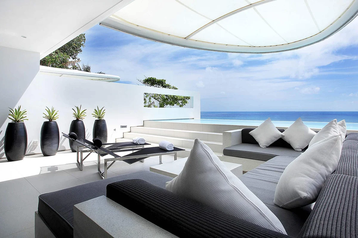 Sea-view condo, Phuket