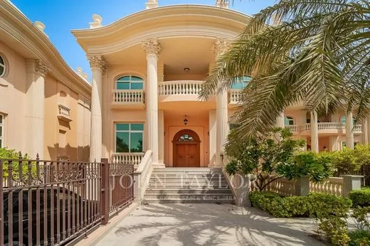 5-bed villa with private beach