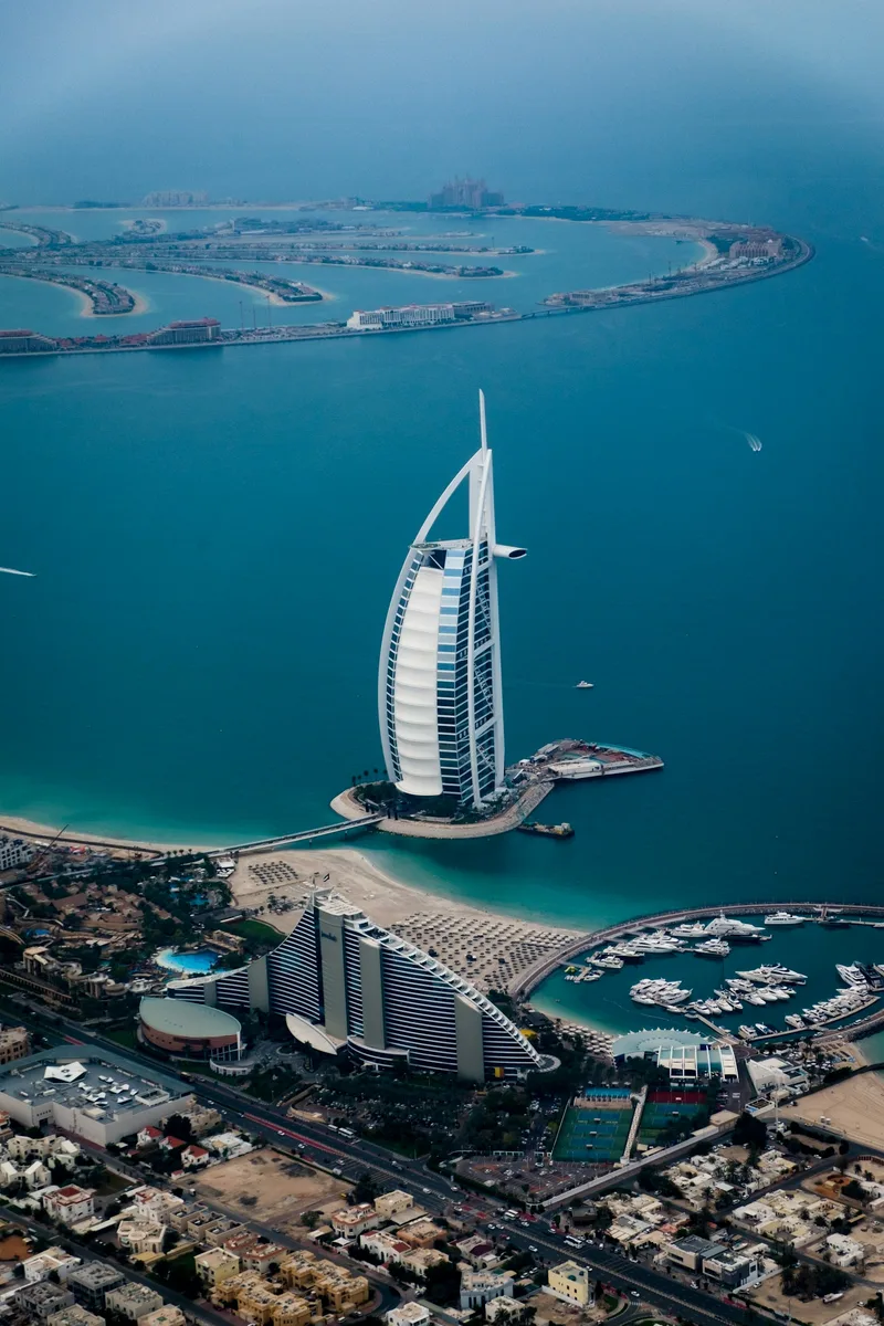 Establishing Residency in UAE for Foreigners