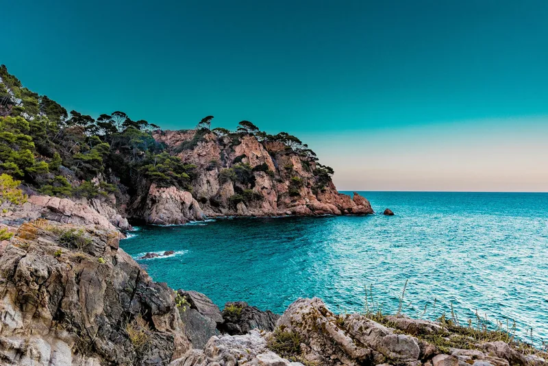 Spain's STR Crackdown: 86,000 Listings Removed and a 21% VAT Coming — Does the Holiday Home Investment Case Still Hold?